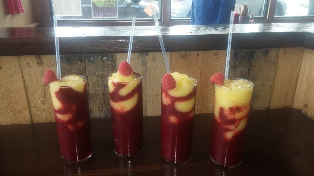 Nates Wings & Waffles | restaurant | 1224 E Jefferson St, Seattle, WA 98122, USA | 2066292051 OR +1 206-629-2051