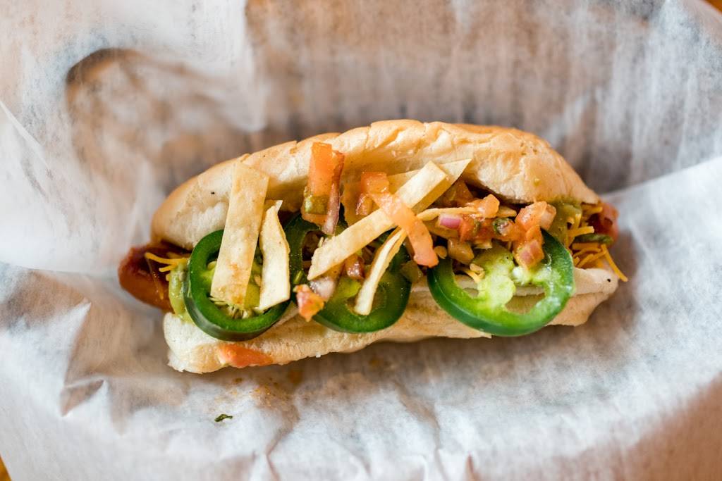 City Dogs | restaurant | 4851, 1309 W Main St, Richmond, VA 23220, USA | 8043593647 OR +1 804-359-3647