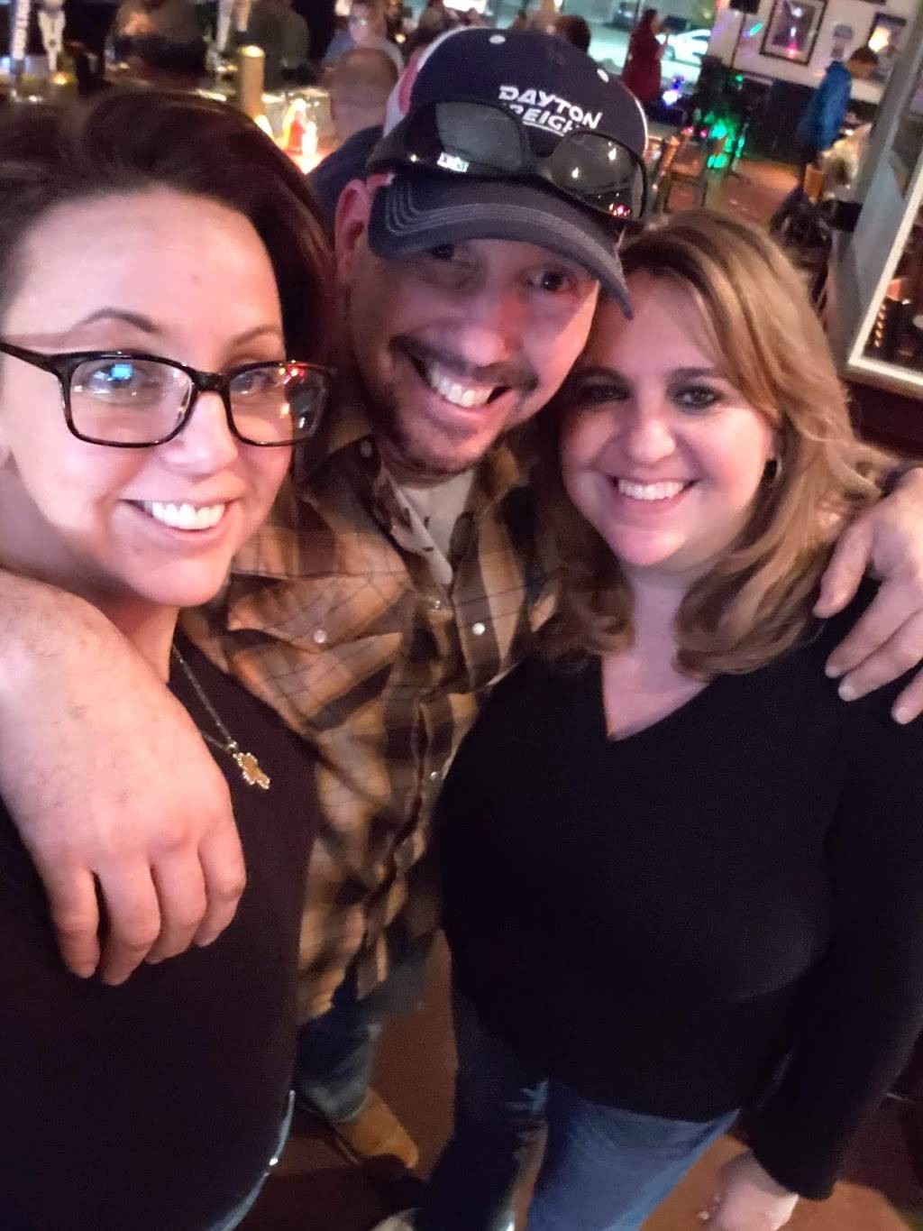 Wellington Pub | restaurant | 44819 Hayes Rd, Sterling Heights, MI 48313, USA | 5865660260 OR +1 586-566-0260