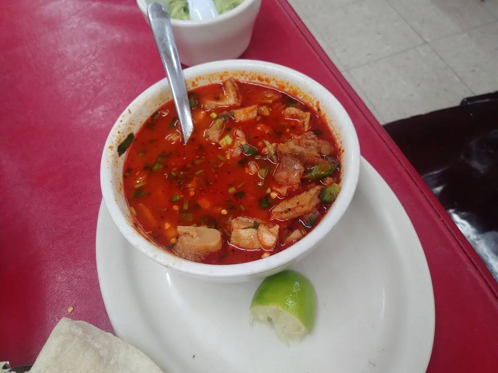 El CAMPESINO MEXICAN RESTAURANT | restaurant | 5567 Old Seguin Rd, Kirby, TX 78219, USA | 2102339771 OR +1 210-233-9771