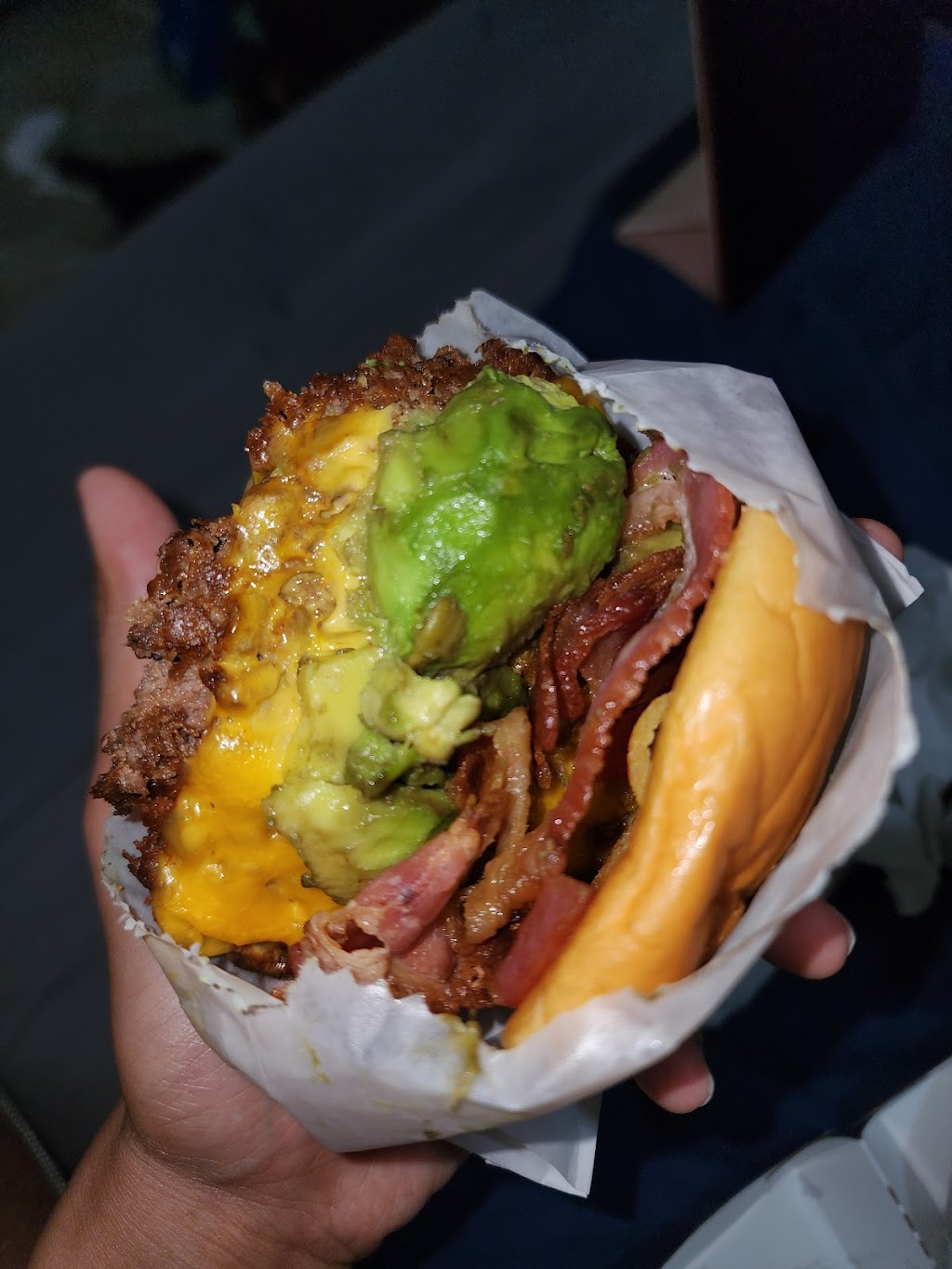 Shake Shack Jamaica Ave | restaurant | 160-16 Jamaica Ave, Queens, NY 11432, USA | 7186917892 OR +1 718-691-7892