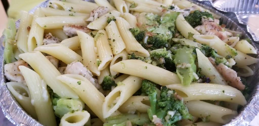 Basilicos Italian Restaurant | restaurant | 9140 Forest Hill Blvd, Wellington, FL 33411, USA | 5613334949 OR +1 561-333-4949