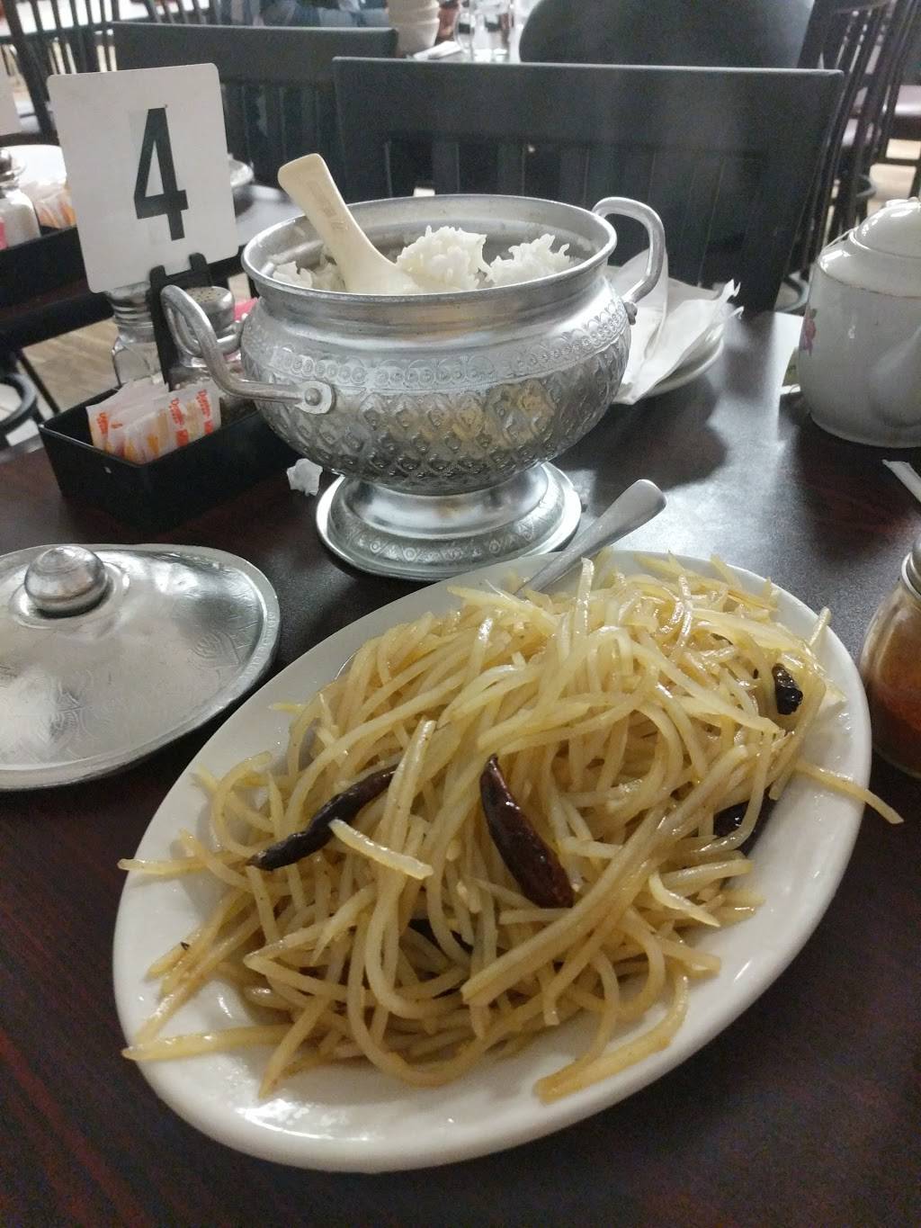 Thai Kum Koon Restaurant | restaurant | 1241 Alameda St, Norman, OK 73071, USA | 4053299790 OR +1 405-329-9790