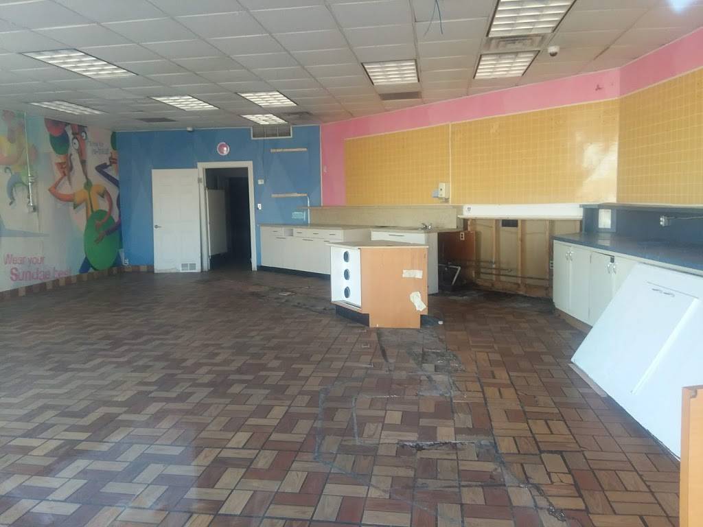 Leftys Cheesesteak | restaurant | 7060 N Wayne Rd, Westland, MI 48185, USA | 7346295100 OR +1 734-629-5100