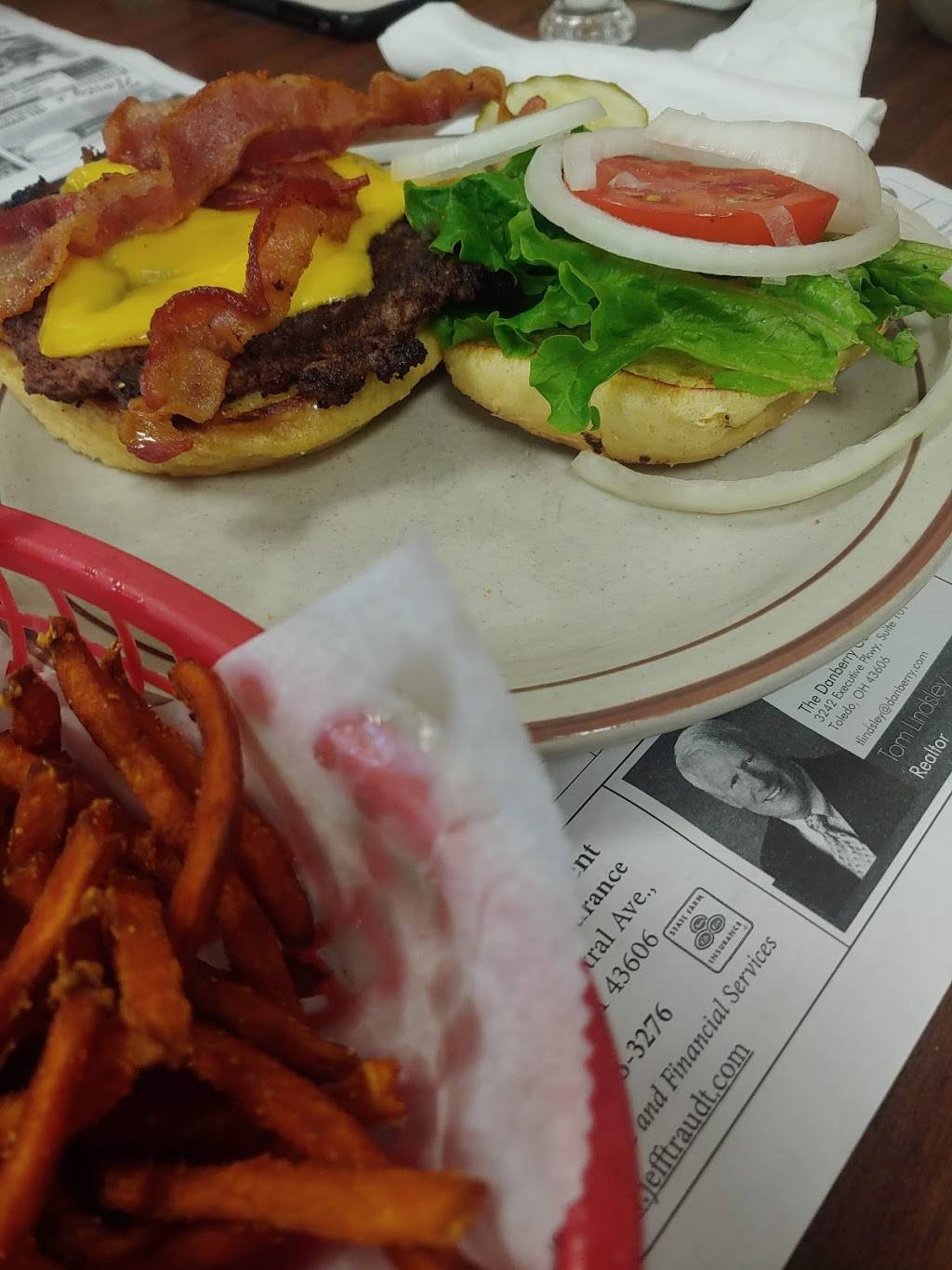 Classic Cafe | cafe | 6742 W Sylvania Ave, Sylvania, OH 43560, USA | 4198823465 OR +1 419-882-3465