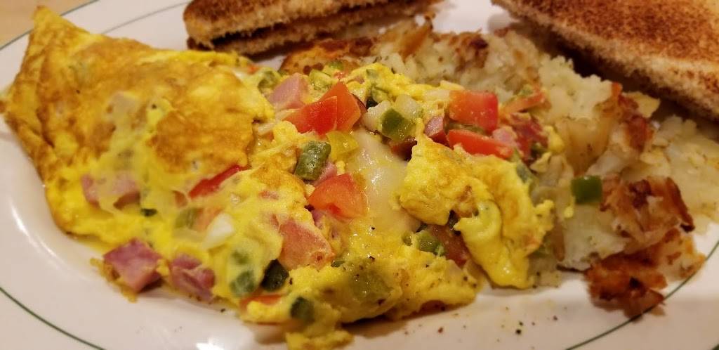 Michaels Restaurant & Bar | restaurant | 19797 Detroit Rd, Rocky River, OH 44116, USA | 4403561233 OR +1 440-356-1233