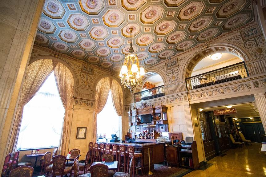 Brown Hotel Lobby Bar | restaurant | 335 W Broadway, Louisville, KY 40202, USA | 5025831234 OR +1 502-583-1234