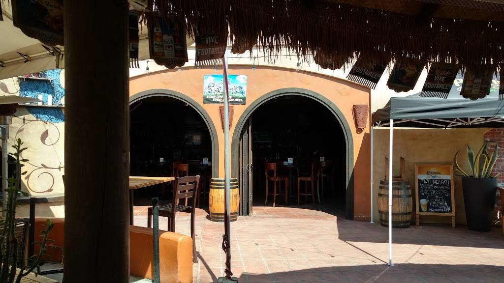 La Vida Cantina | restaurant | 1870 Harbor Blvd, Costa Mesa, CA 92627, USA | 9496122349 OR +1 949-612-2349