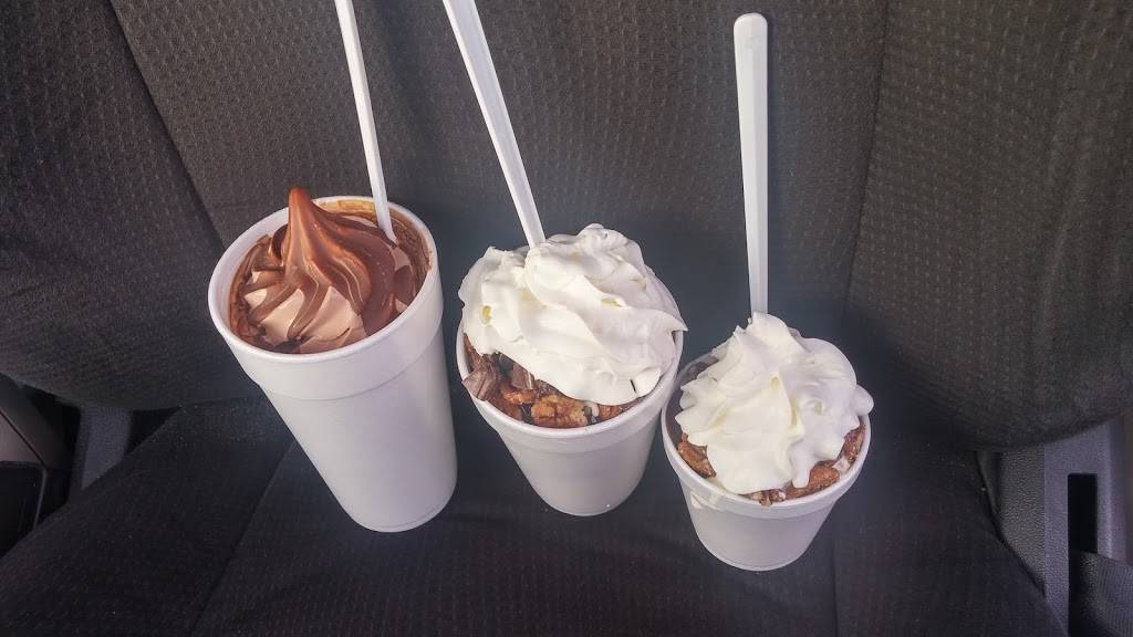 Mel-O-Creme | restaurant | 1512 Woodville Rd, Millbury, OH 43447, USA | 4198368160 OR +1 419-836-8160