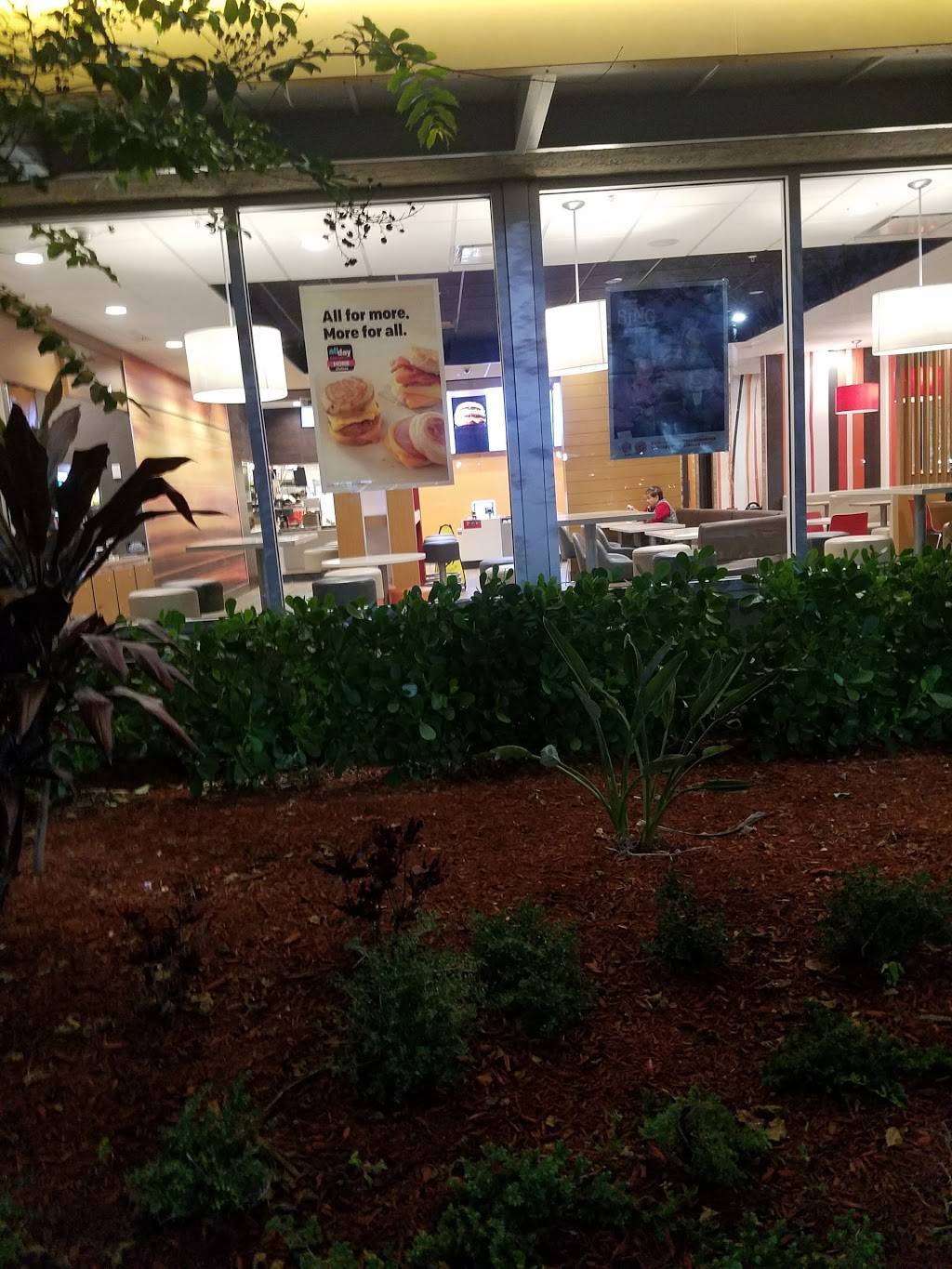 McDonalds | cafe | 7751 W Sample Rd, Coral Springs, FL 33065, USA | 9547526710 OR +1 954-752-6710