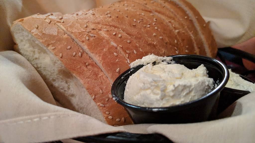 Santosuossos Pizza Pasta Vino | restaurant | 3725 Medina Rd Route 18, Medina, OH 44256, USA | 3307649888 OR +1 330-764-9888