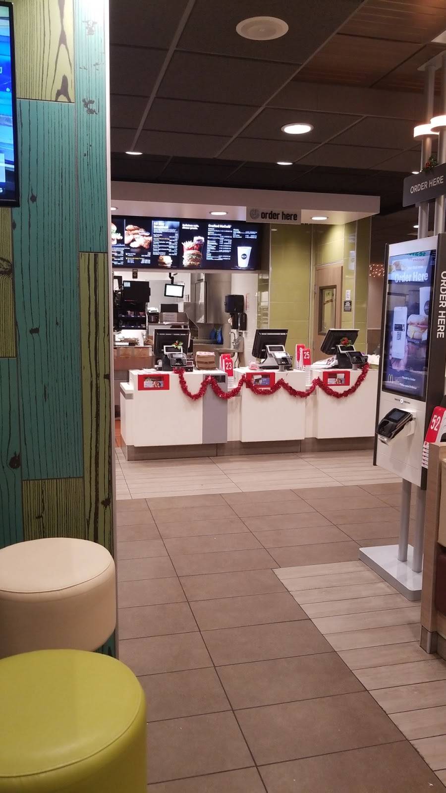 McDonalds | cafe | 3445 Ronald McNair Way, Titusville, FL 32780, USA | 3212685111 OR +1 321-268-5111