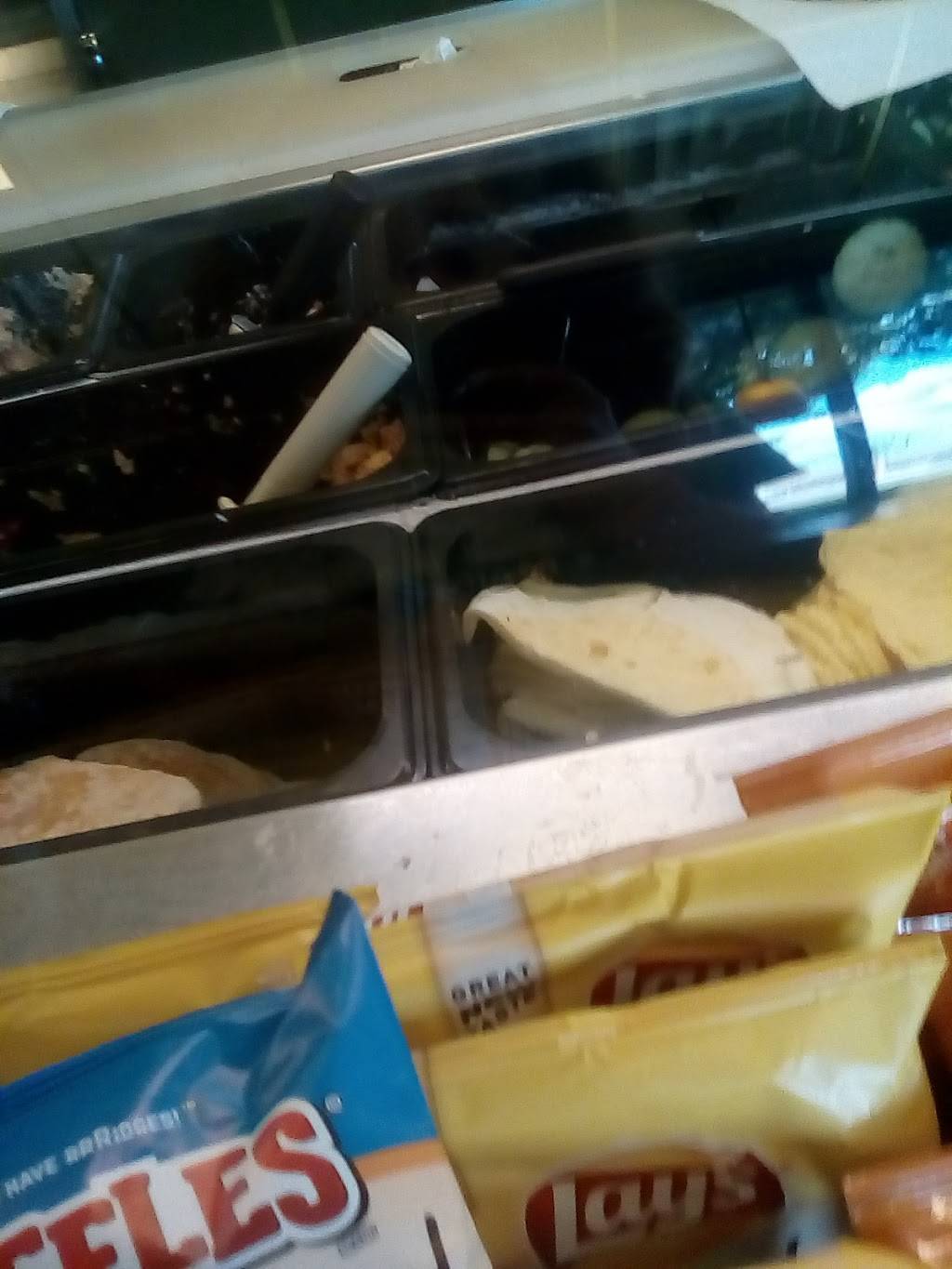 Subway | restaurant | 116 W Agency Rd, West Burlington, IA 52655, USA | 3197532200 OR +1 319-753-2200