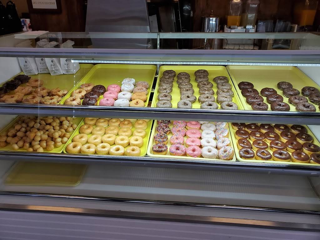 Seven Moon Donuts & Coffee | restaurant | 260 Poplar Ave, Memphis, TN 38103, USA | 9012492944 OR +1 901-249-2944