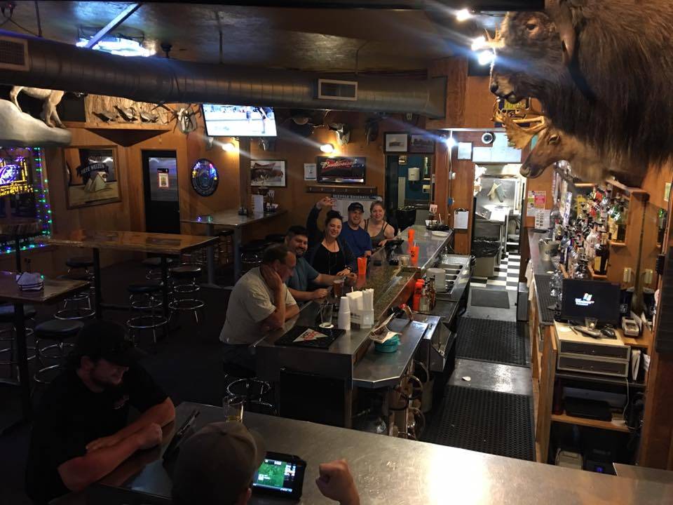 Keg-N-Cue | restaurant | 202 S Lewis St, Monroe, WA 98272, USA | 3607949980 OR +1 360-794-9980