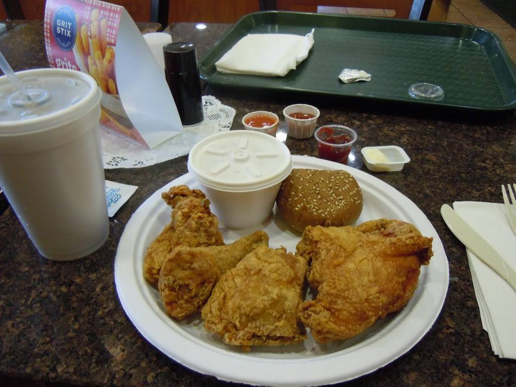 Chicken King | restaurant | 32663 Grand River Ave, Farmington, MI 48336, USA | 2484279910 OR +1 248-427-9910