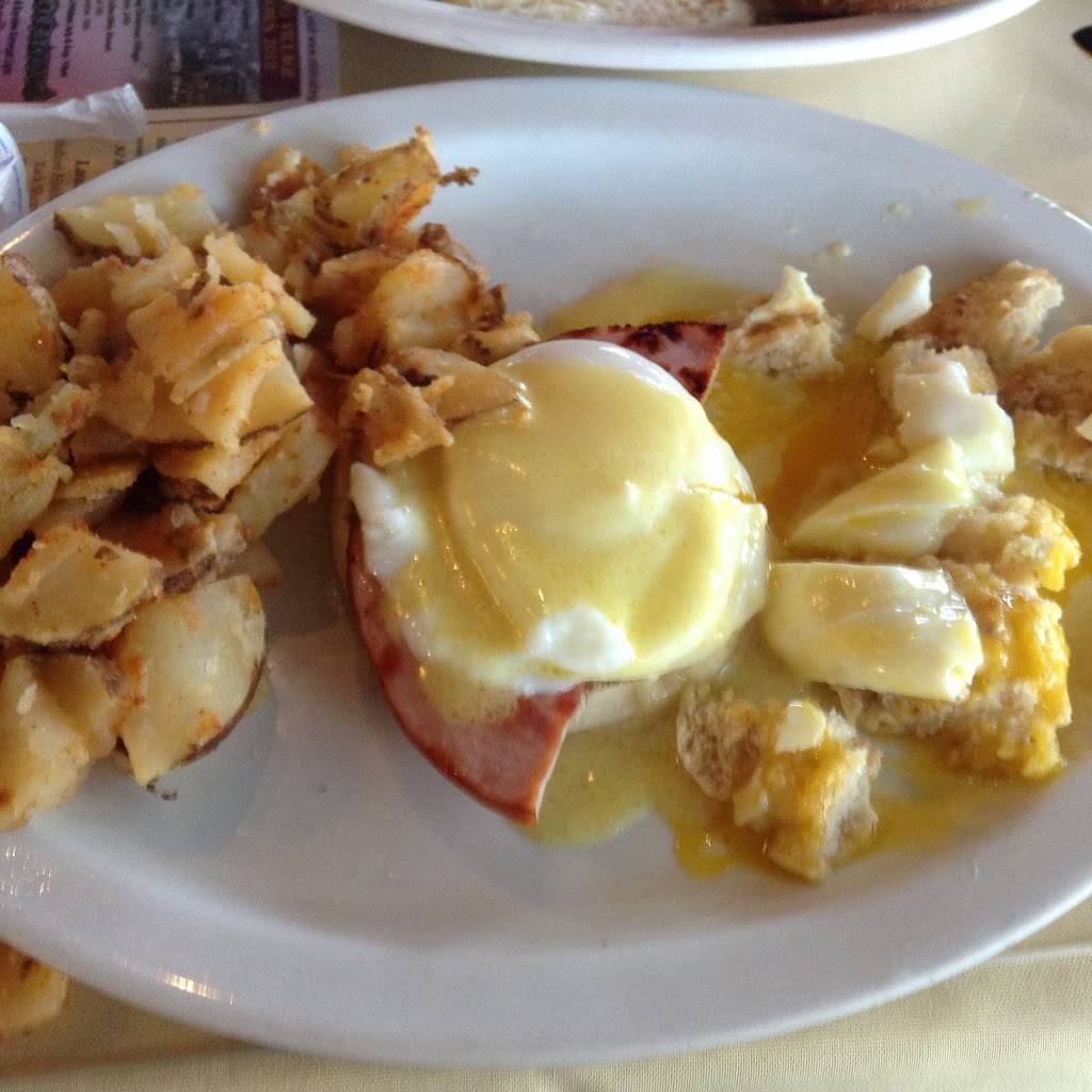 Kellys Old Barney Restaurant | restaurant | 208 Broadway, Barnegat Light, NJ 08006, USA | 6094945115 OR +1 609-494-5115