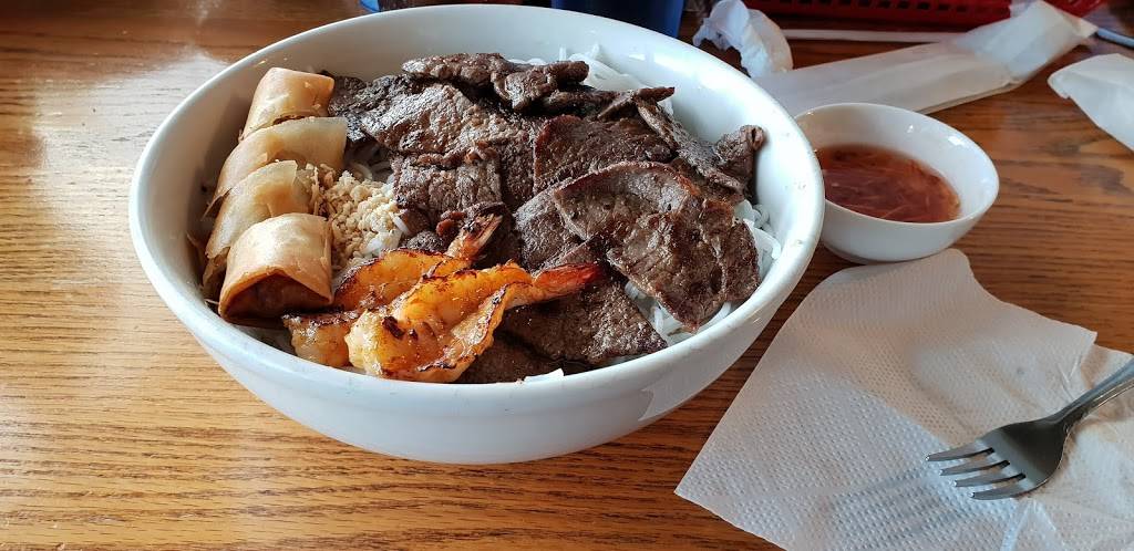 Pho Duy | restaurant | 3000 23rd Ave, Greeley, CO 80631, USA | 9703564449 OR +1 970-356-4449