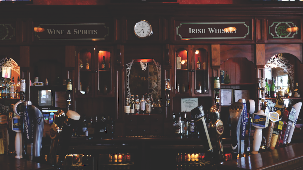 Finn McCools Fish House and Tavern | meal takeaway | 3388 Princess Anne Rd, Virginia Beach, VA 23456, USA | 7576890829 OR +1 757-689-0829