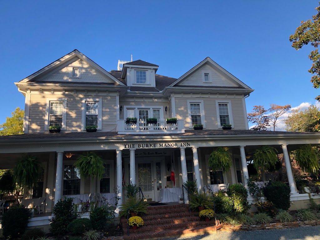 Saint Jacques @ The Burke Manor | restaurant | 303 Burke St, Gibsonville, NC 27249, USA | 3364496266 OR +1 336-449-6266