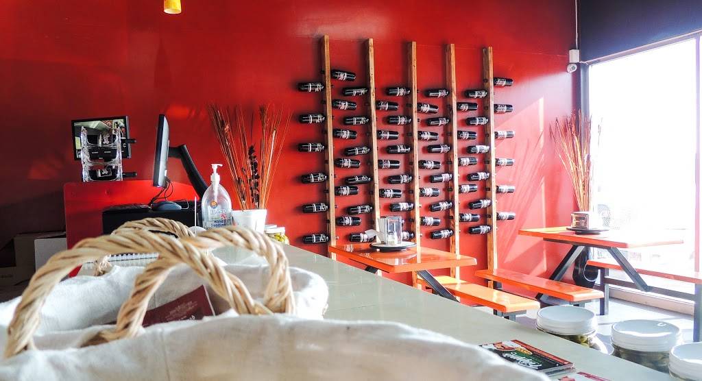 Filippis Pizza Baja Malibu | restaurant | Carretera Libre Tijuana-Ensenada Km. 22 C. Mar Adriatico, B.C Del Mar Baja Malibu, 22560 Tijuana, B.C., Mexico | 016646313895 OR +52 664 631 3895