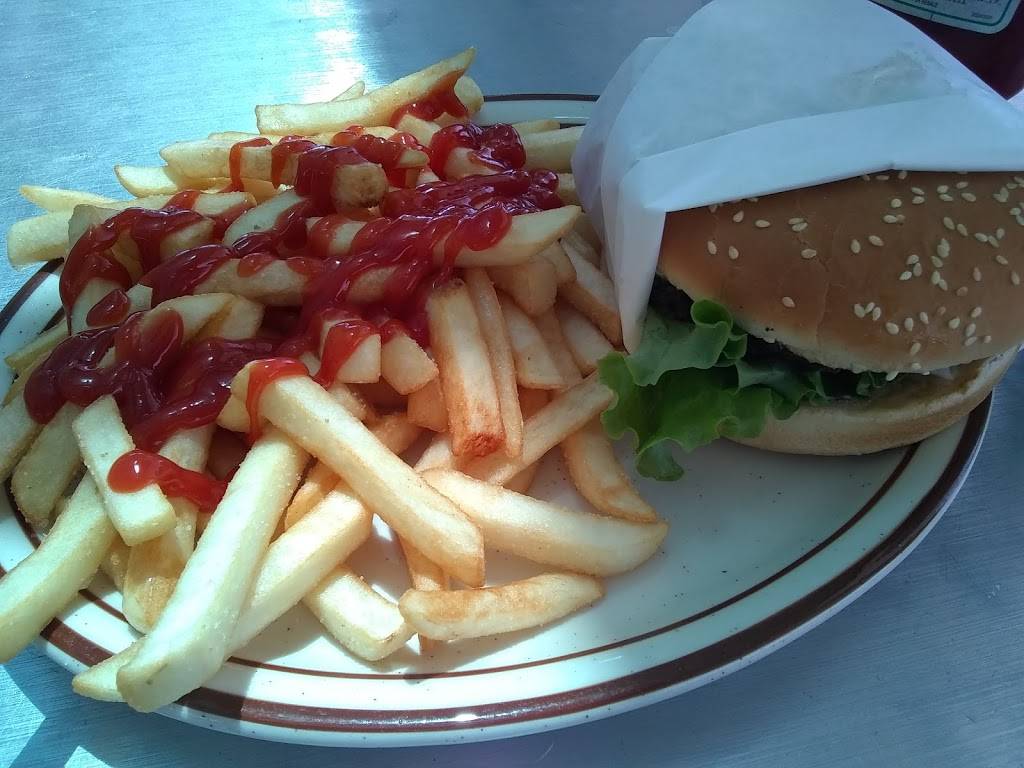 DINOS Best Burgers | restaurant | 2818, 620 W Anaheim St, Long Beach, CA 90813, USA | 5629519592 OR +1 562-951-9592