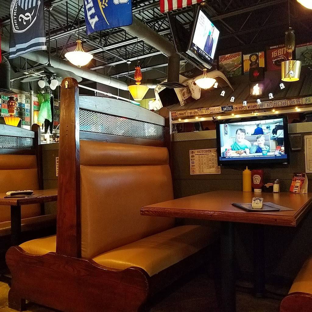 Knubs Pub | restaurant | 5386 Roberts St, Shawnee, KS 66226, USA | 9134415682 OR +1 913-441-5682