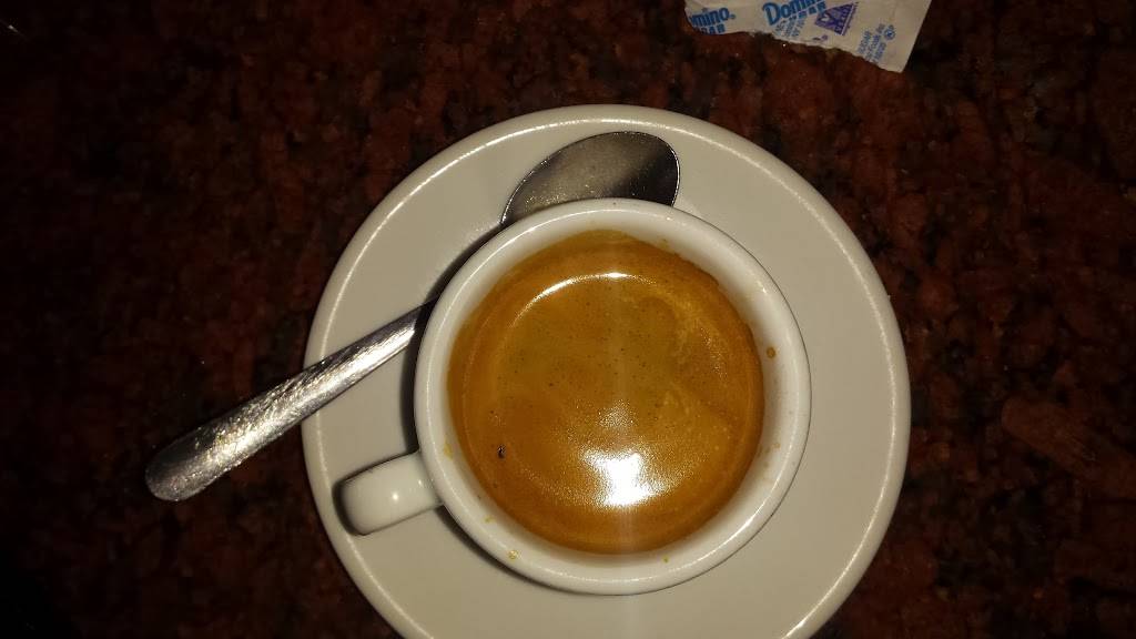 Radicchio Cafe | restaurant | 402 Wood St, Philadelphia, PA 19106, USA | 2156276850 OR +1 215-627-6850