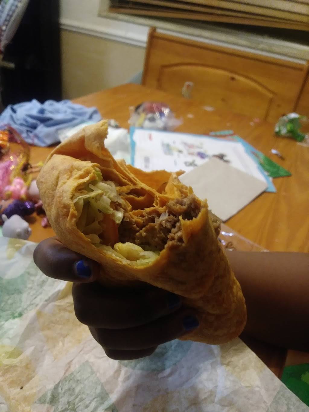 Subway | restaurant | 3822 Fenton Rd, Flint, MI 48507, USA | 8102343248 OR +1 810-234-3248