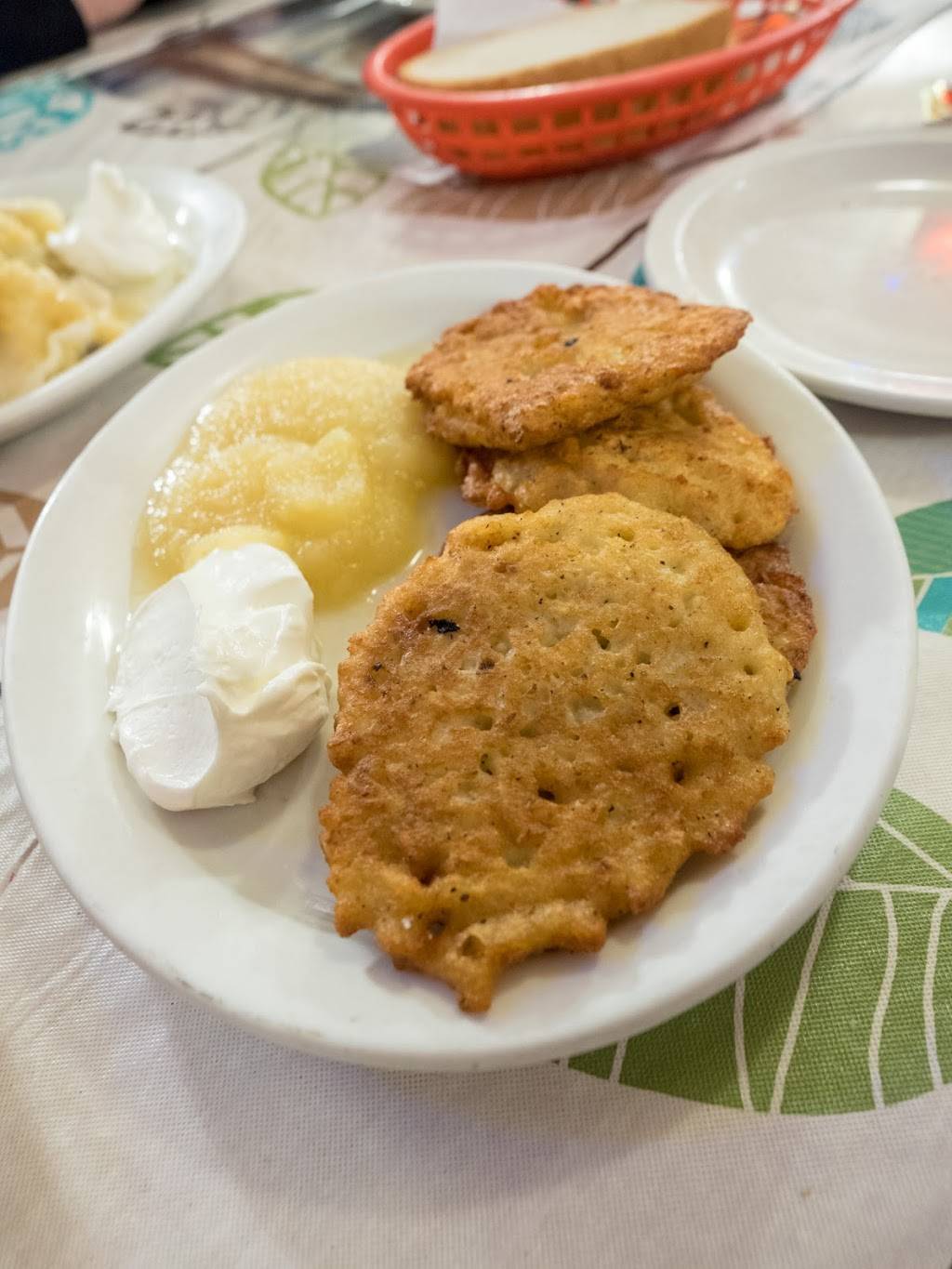 Podhalanka | restaurant | 1549 W Division St, Chicago, IL 60642, USA | 7734866655 OR +1 773-486-6655