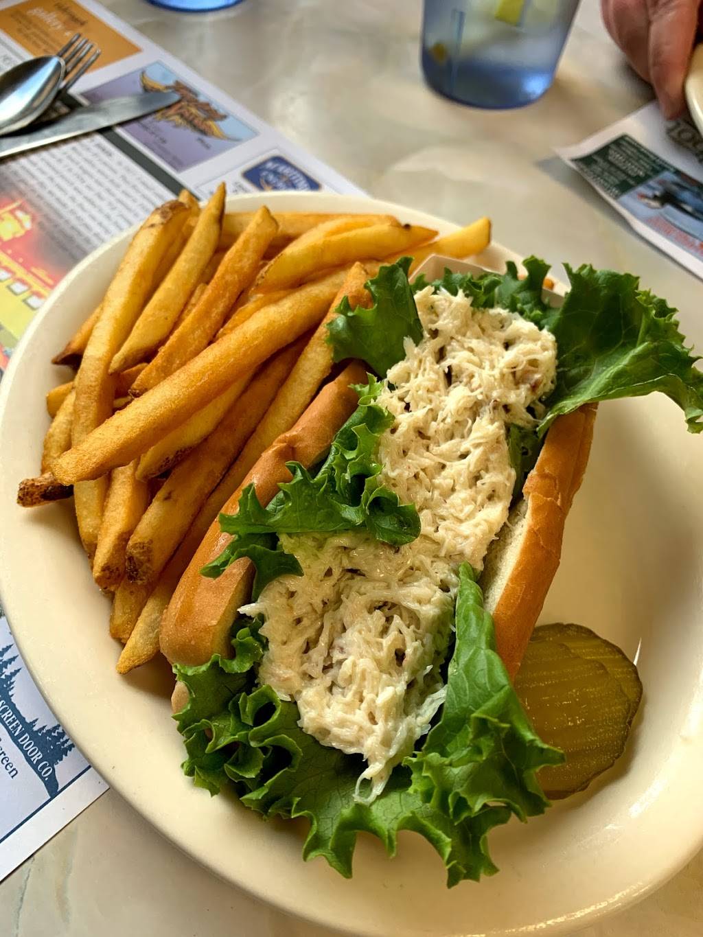 Moodys Diner | restaurant | 1885 Atlantic Hwy, Waldoboro, ME 04572, USA | 2078327785 OR +1 207-832-7785