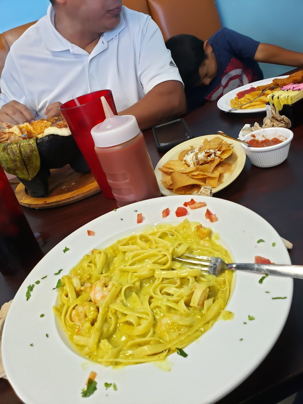 El Malecon Seafood & Mexican Restaurant | restaurant | 2445 N International Blvd, Weslaco, TX 78596, USA | 9568544214 OR +1 956-854-4214