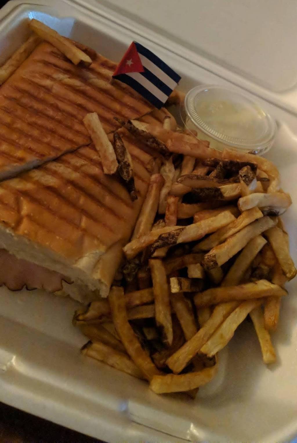 Lolascubanfood | restaurant | Fort Worth, TX 76102, USA | 6822028556 OR +1 682-202-8556