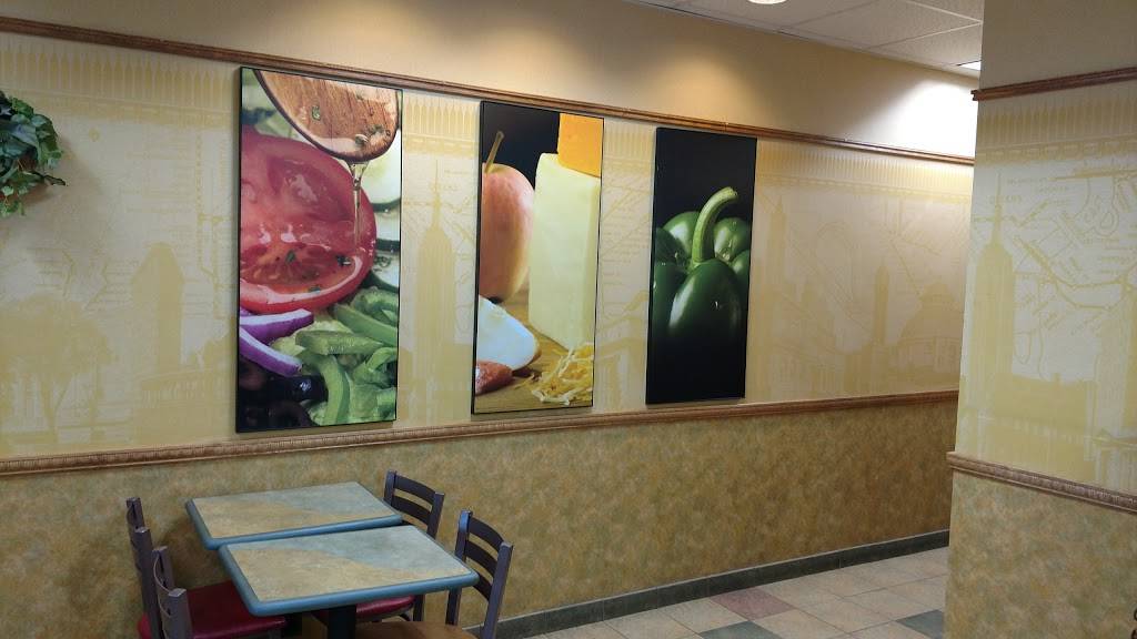 Subway | restaurant | 27097 Bagley Rd #1, Olmsted Township, OH 44138, USA | 4402356200 OR +1 440-235-6200