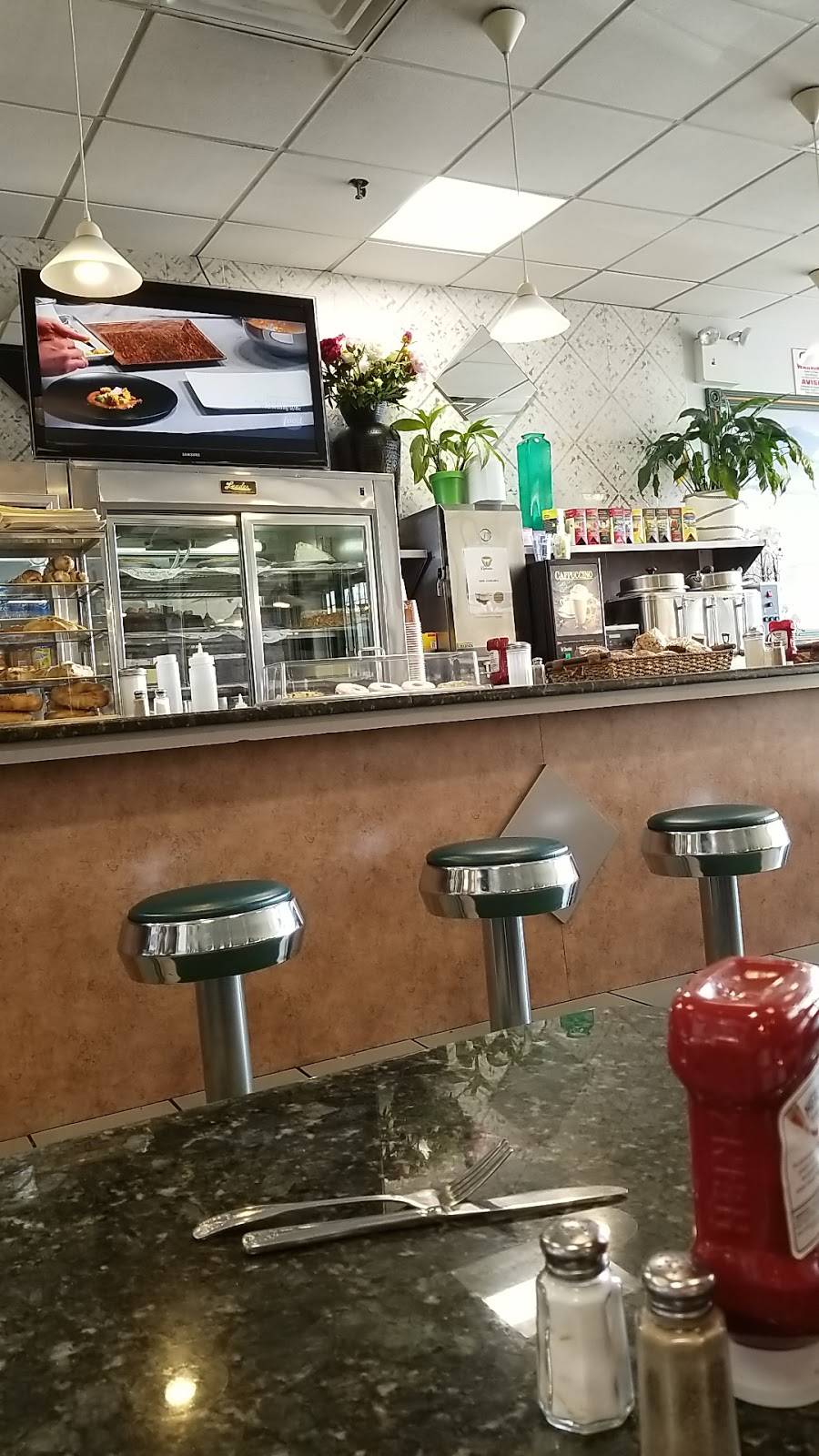 Uncle Bills Diner | restaurant | 3017 Stratton St, Flushing, NY 11354, USA | 7186611770 OR +1 718-661-1770