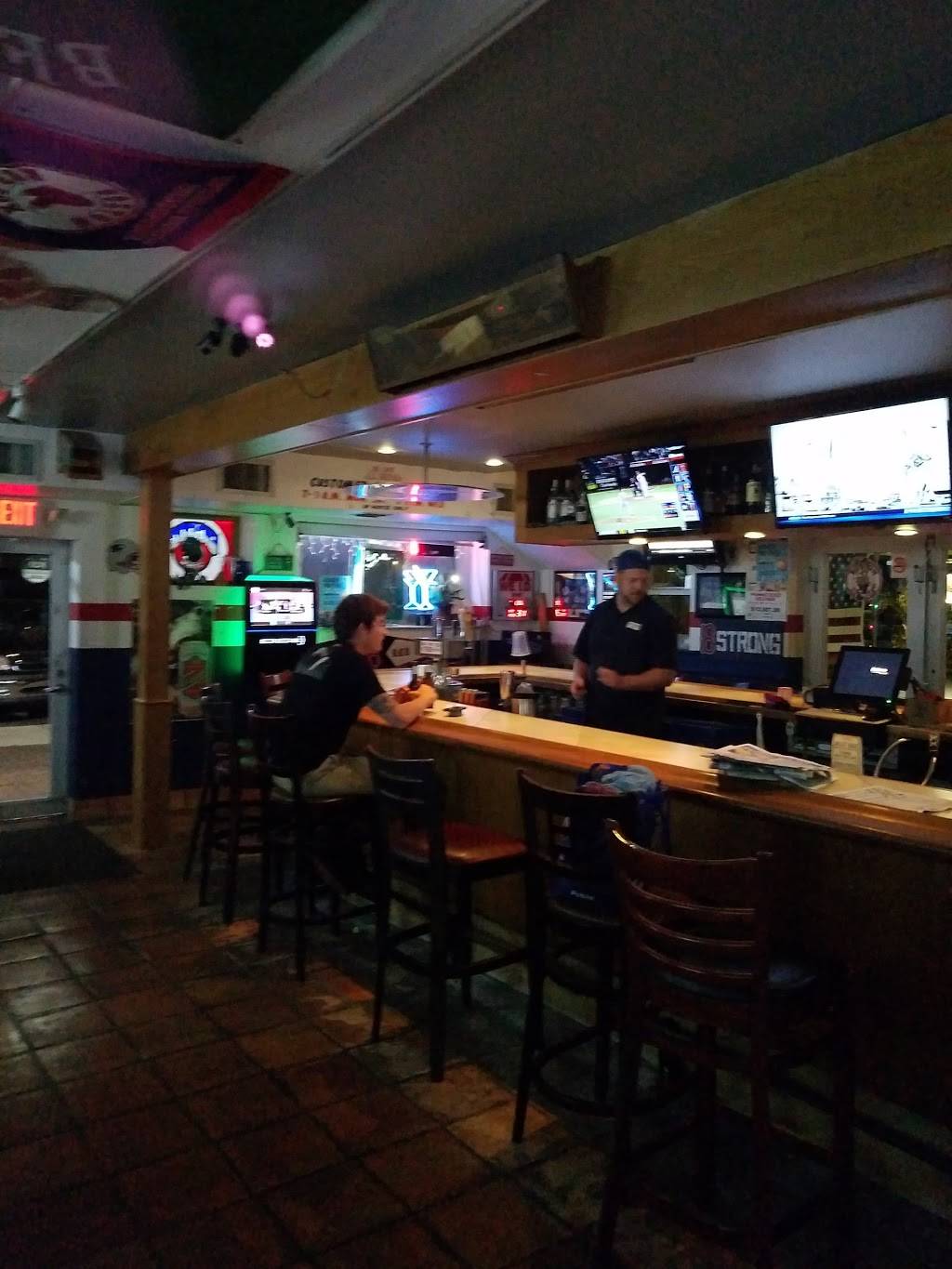 Big Dog Station | restaurant | 3148 NE 12th Ave, Oakland Park, FL 33334, USA | 9545614304 OR +1 954-561-4304