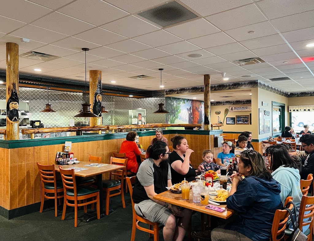 Black Bear Diner Ventura | restaurant | 2401 E Harbor Blvd, Ventura, CA 93001, USA | 8056659109 OR +1 805-665-9109