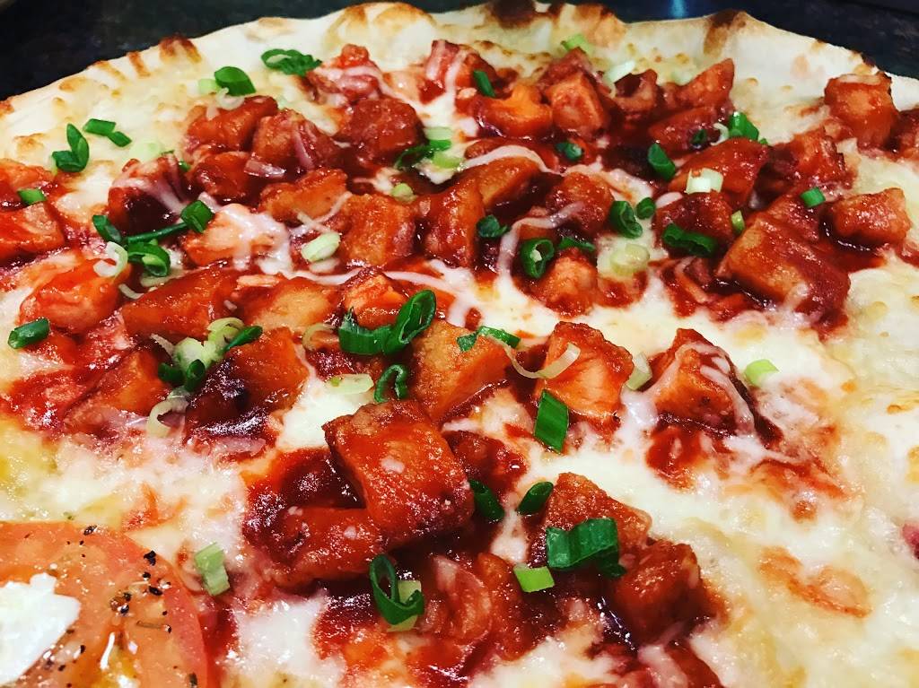 Rams Pizza Plus | restaurant | 574 E Fordham Rd, Bronx, NY 10458, USA | 7182201959 OR +1 718-220-1959