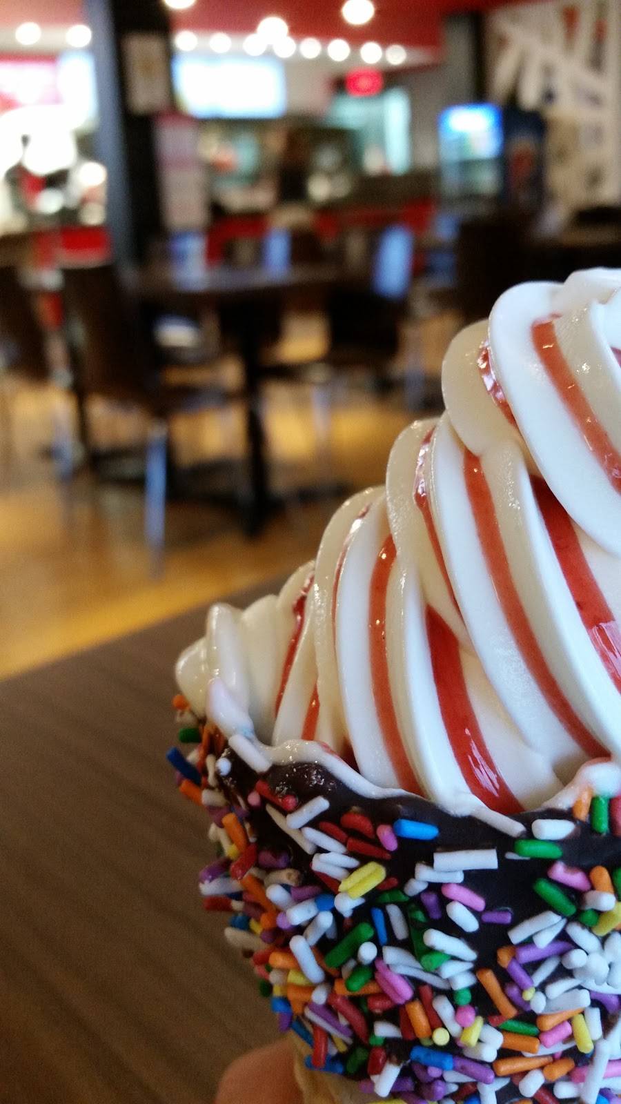 Valentine | restaurant | 260 Rue de Saint Jovite, Mont-Tremblant, QC J8E 2Z9, Canada | 8197173433 OR +1 819-717-3433