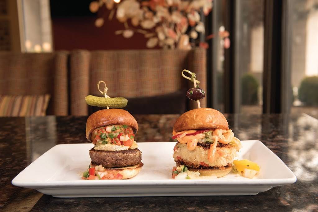 Whitneys | restaurant | 9333 S Cicero Ave, Oak Lawn, IL 60453, USA | 7082298888 OR +1 708-229-8888