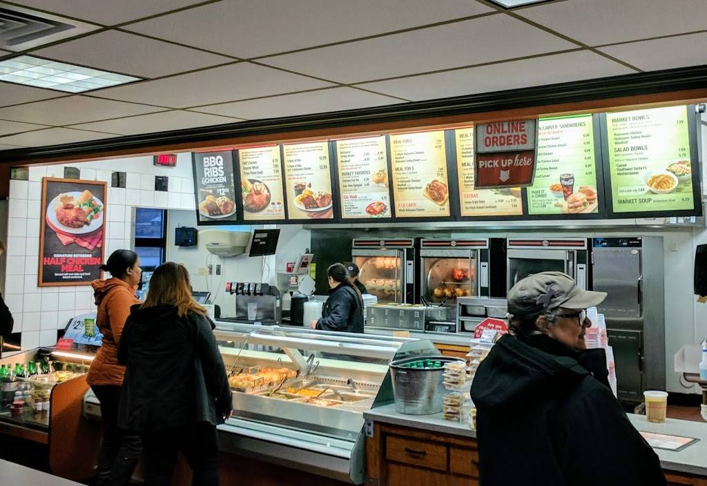 Boston Market | restaurant | 1560 St George Ave, Avenel, NJ 07001, USA | 7323818833 OR +1 732-381-8833