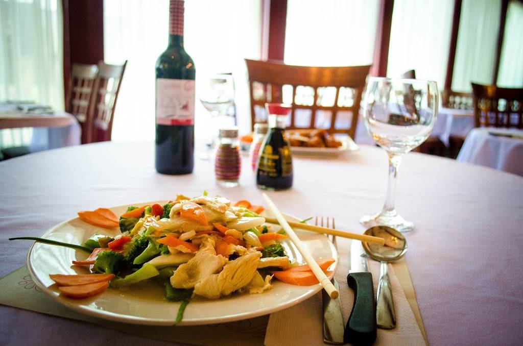 Maison General Tao Granby | meal takeaway | 700 Rue Principale, Granby, QC J2G 2Y4, Canada | 4503610888 OR +1 450-361-0888