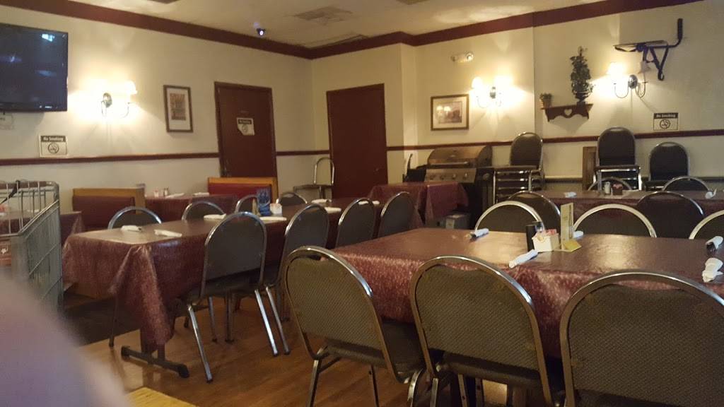 Harts Restaurant & Lounge | restaurant | 112 3rd St, McDonald, PA 15057, USA | 7249262660 OR +1 724-926-2660