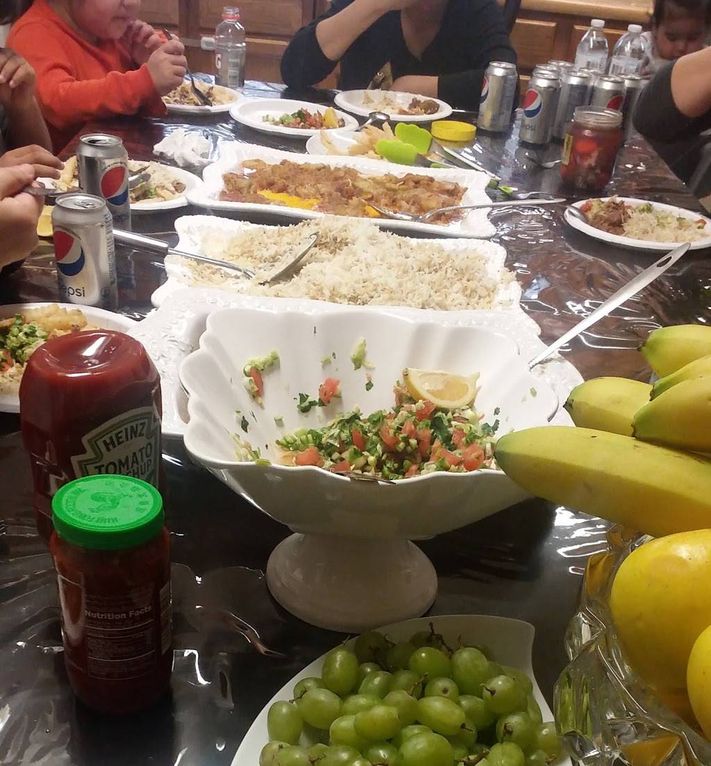 Hot Dog Charlies Cohoes | restaurant | 629 Saratoga St, Cohoes, NY 12047, USA | 5182354494 OR +1 518-235-4494