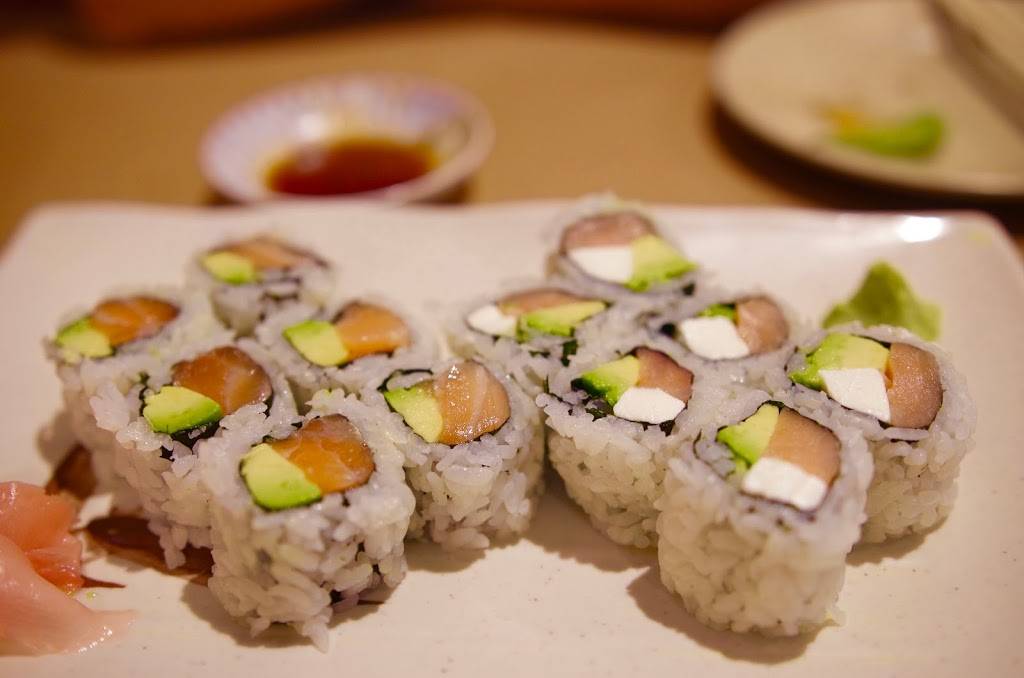 Happy Sushi | restaurant | 41766 W 10 Mile Rd, Novi, MI 48375, USA | 2483808696 OR +1 248-380-8696