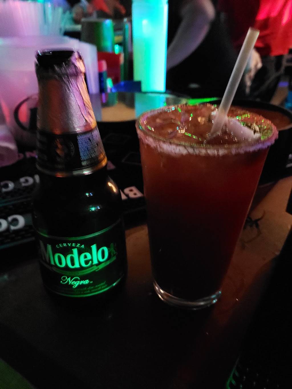 Perception Lounge | restaurant | 6814 Windsor Ave, Berwyn, IL 60402, USA | 7736166041 OR +1 773-616-6041