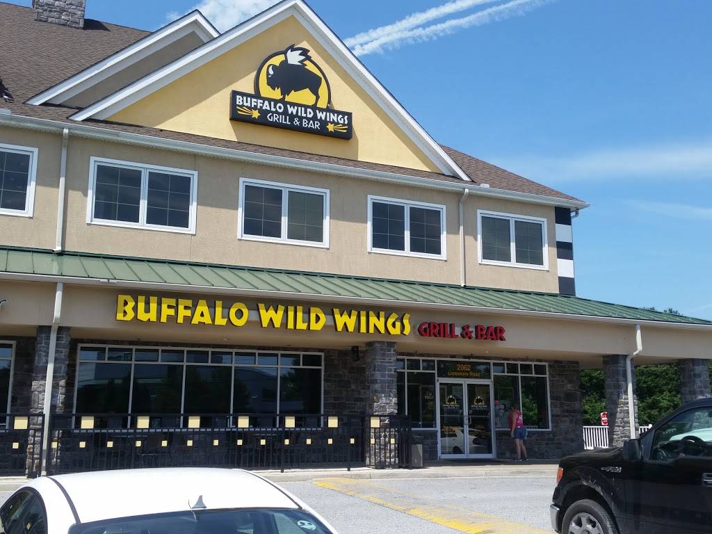 Buffalo Wild Wings | meal takeaway | 501 Stanton Christiana Rd, Christiana, DE 19702, USA | 3029999211 OR +1 302-999-9211