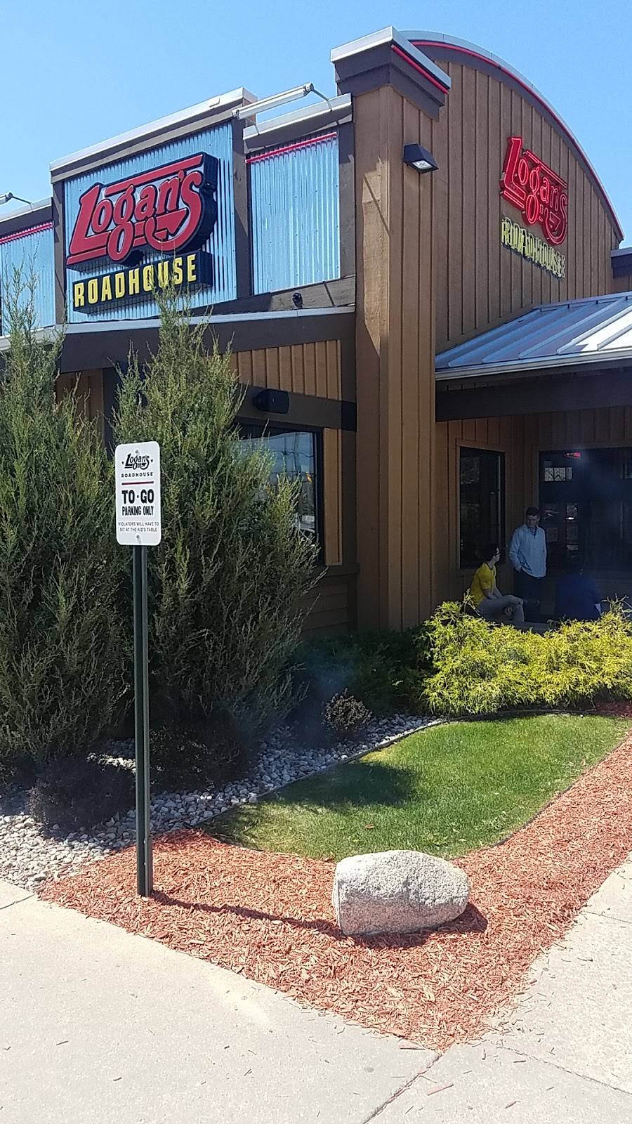 Logans Roadhouse | restaurant | 2697 Tittabawassee Rd, Saginaw, MI 48604, USA | 9897903803 OR +1 989-790-3803