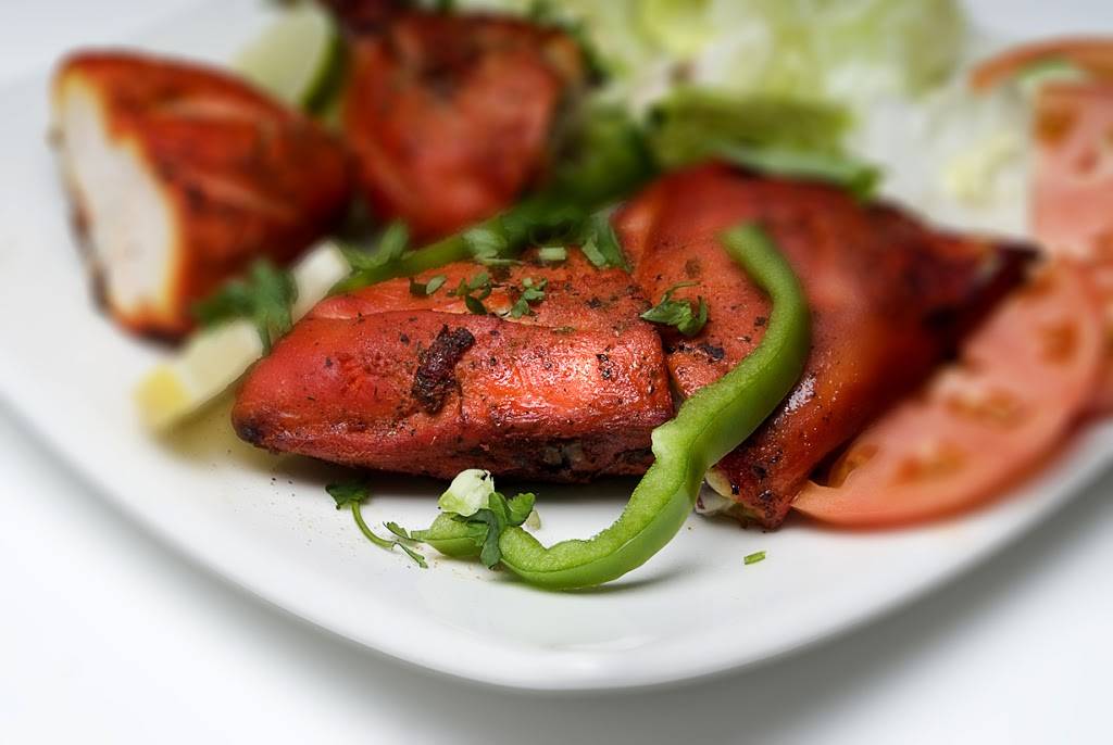 New Taj Mahal | restaurant | 2361 N High St, Columbus, OH 43202, USA | 6144212323 OR +1 614-421-2323