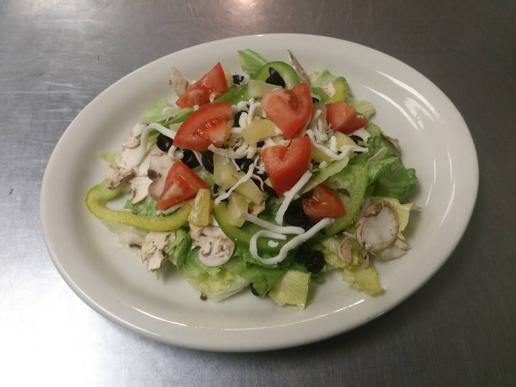 Marias Pizza | restaurant | 400 2nd St #1118, McFarland, CA 93250, USA | 6617923863 OR +1 661-792-3863